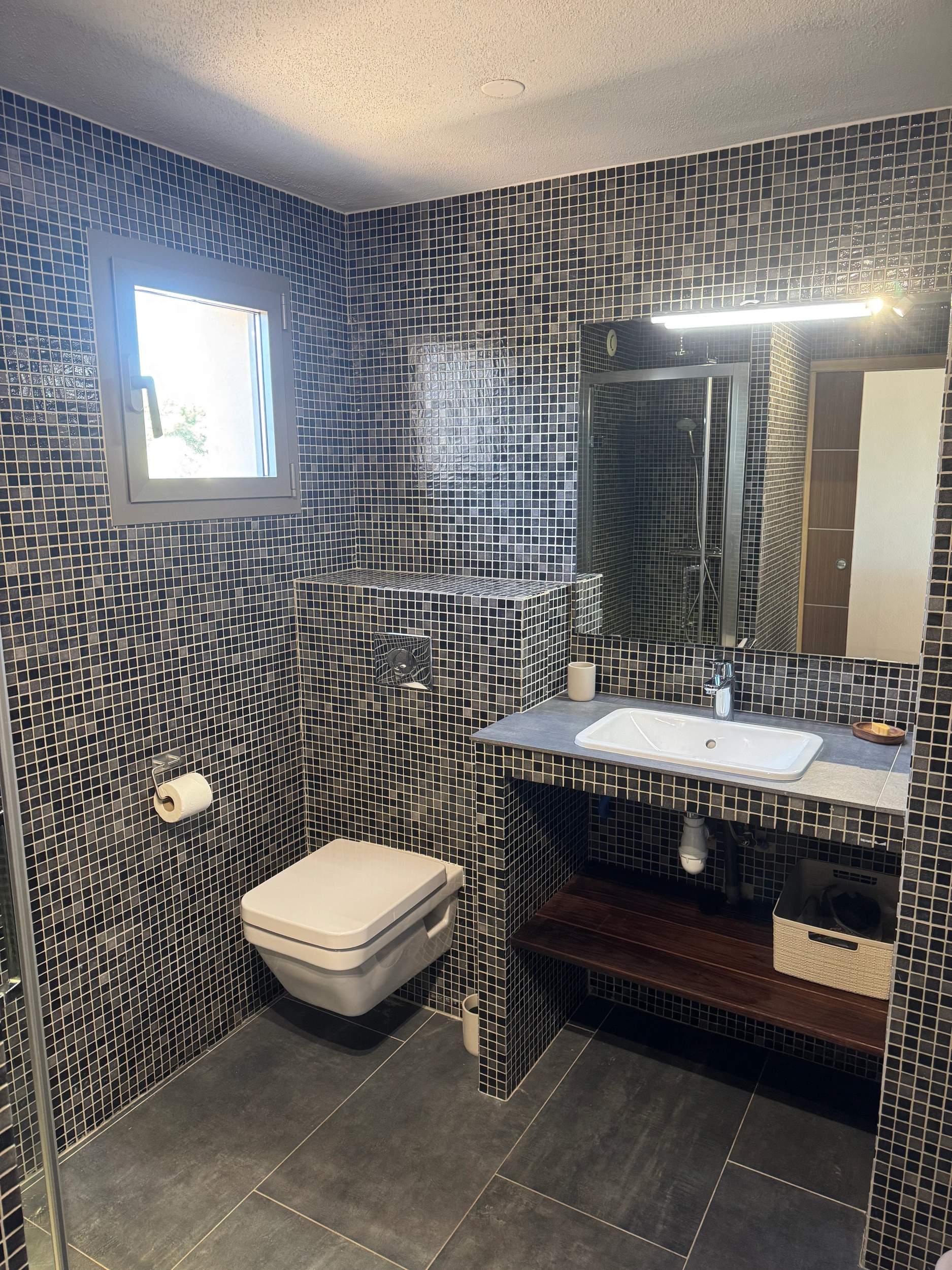 La salle de bain de la villa U Figu